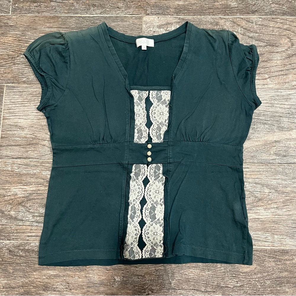 Women's Lace-Trim Short Sleeve Top